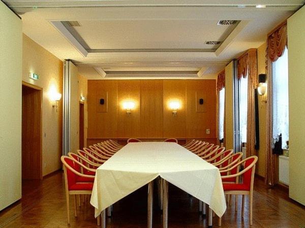 Hotel Stadt Naumburg Zewnętrze zdjęcie