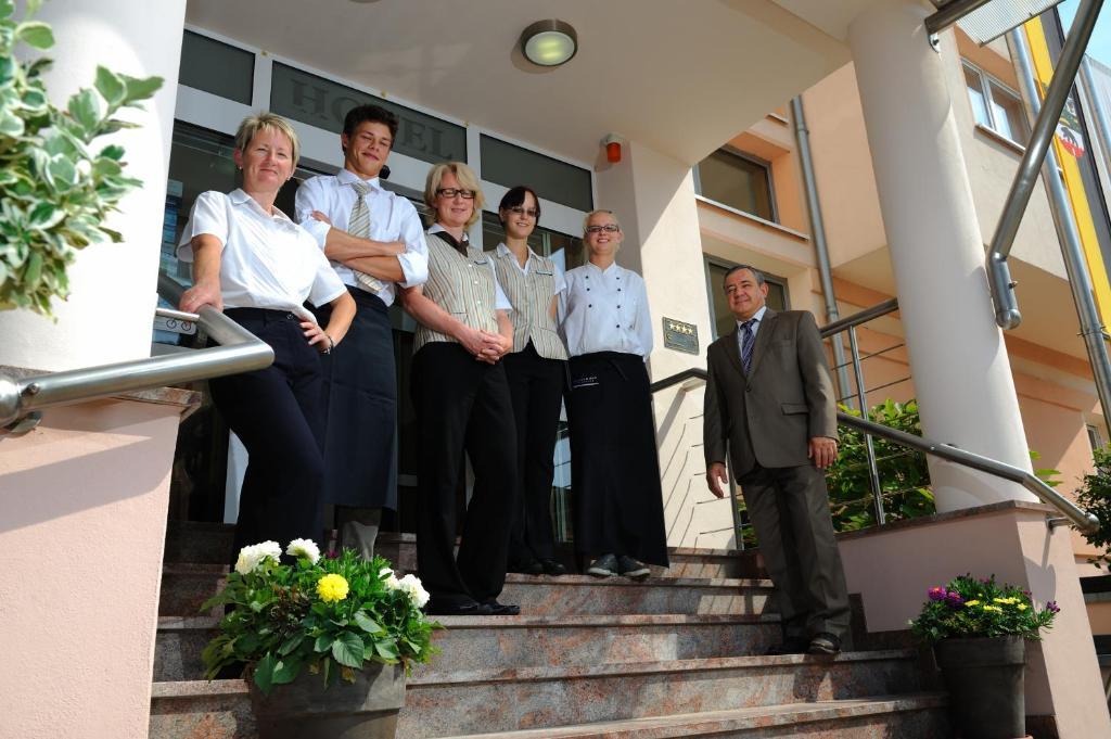 Hotel Stadt Naumburg Zewnętrze zdjęcie