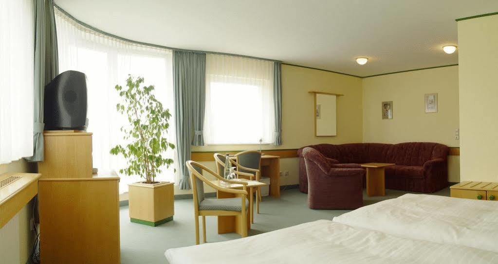 Hotel Stadt Naumburg Zewnętrze zdjęcie