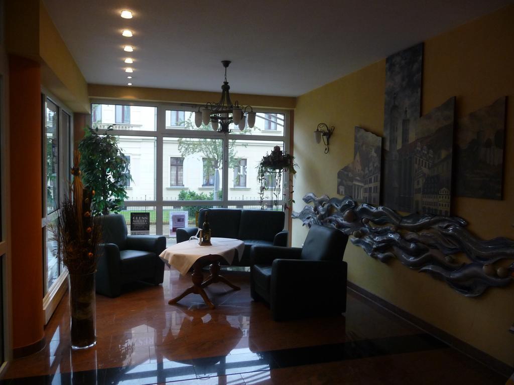 Hotel Stadt Naumburg Zewnętrze zdjęcie